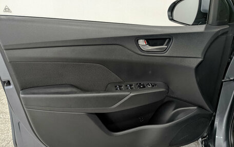 Hyundai Solaris II рестайлинг, 2019 год, 1 399 000 рублей, 19 фотография