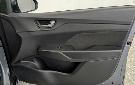Hyundai Solaris II рестайлинг, 2019 год, 1 399 000 рублей, 23 фотография