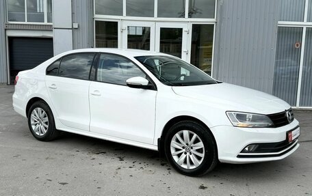 Volkswagen Jetta VI, 2015 год, 1 317 000 рублей, 2 фотография