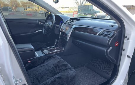 Toyota Camry, 2014 год, 1 849 000 рублей, 14 фотография