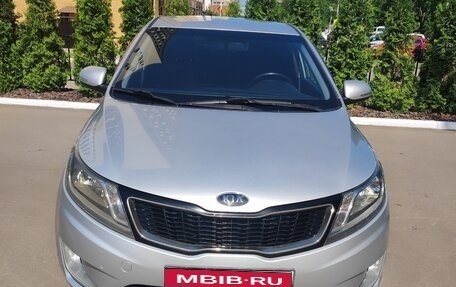 KIA Rio III рестайлинг, 2012 год, 900 000 рублей, 1 фотография