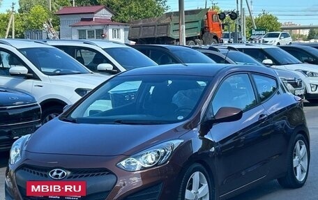 Hyundai i30 II рестайлинг, 2013 год, 910 000 рублей, 4 фотография