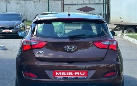 Hyundai i30 II рестайлинг, 2013 год, 910 000 рублей, 6 фотография