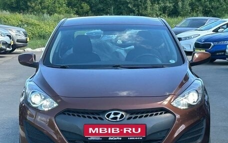 Hyundai i30 II рестайлинг, 2013 год, 910 000 рублей, 3 фотография