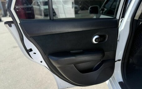 Nissan Tiida, 2012 год, 575 000 рублей, 17 фотография