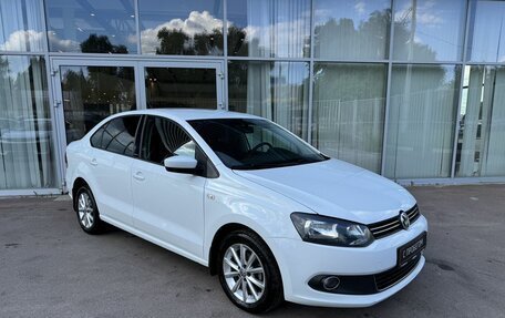 Volkswagen Polo VI (EU Market), 2015 год, 997 000 рублей, 3 фотография
