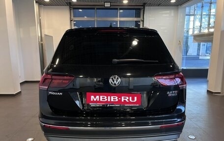 Volkswagen Tiguan II, 2017 год, 2 660 000 рублей, 4 фотография