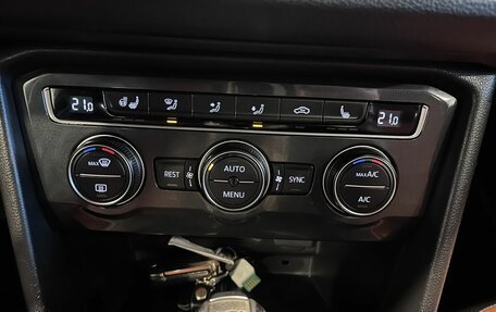 Volkswagen Tiguan II, 2017 год, 2 660 000 рублей, 15 фотография