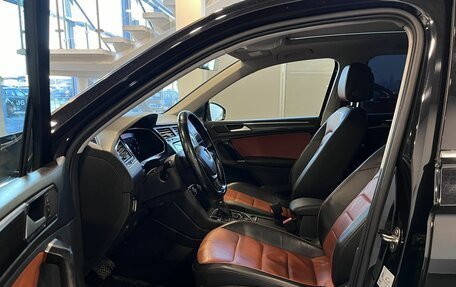 Volkswagen Tiguan II, 2017 год, 2 660 000 рублей, 16 фотография