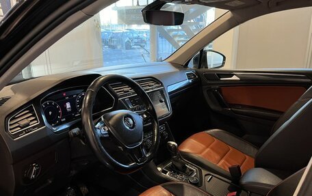 Volkswagen Tiguan II, 2017 год, 2 660 000 рублей, 23 фотография