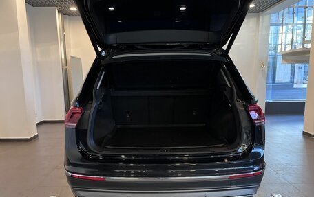 Volkswagen Tiguan II, 2017 год, 2 660 000 рублей, 38 фотография