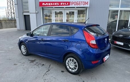 Hyundai Solaris II рестайлинг, 2011 год, 769 000 рублей, 2 фотография
