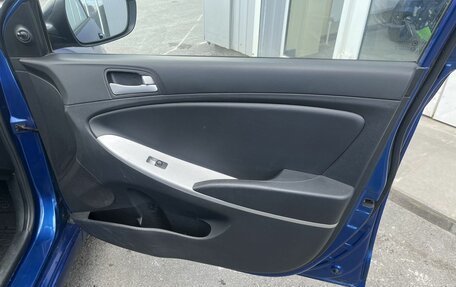 Hyundai Solaris II рестайлинг, 2011 год, 769 000 рублей, 18 фотография