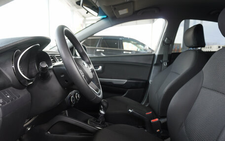 KIA Rio III рестайлинг, 2013 год, 843 000 рублей, 10 фотография