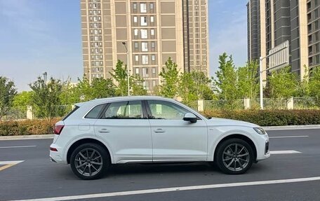 Audi Q5, 2023 год, 4 200 000 рублей, 2 фотография