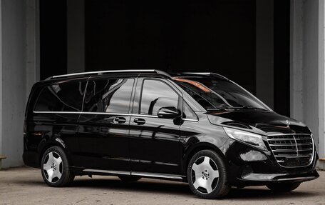Mercedes-Benz V-Класс, 2026 год, 13 300 000 рублей, 4 фотография