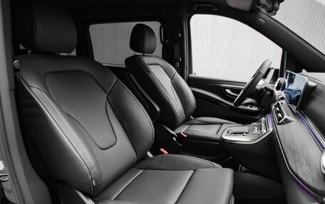 Mercedes-Benz V-Класс, 2026 год, 13 300 000 рублей, 18 фотография