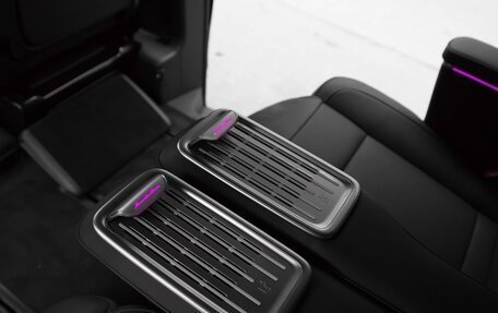 Mercedes-Benz V-Класс, 2026 год, 13 300 000 рублей, 25 фотография