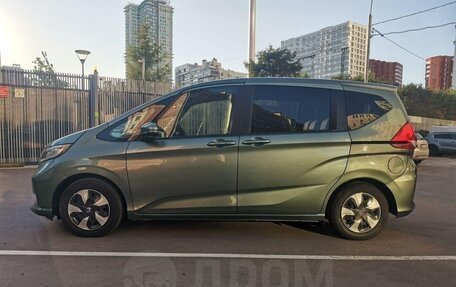 Honda Freed II, 2024 год, 2 200 000 рублей, 3 фотография