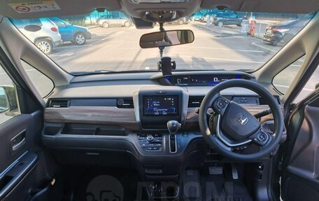 Honda Freed II, 2024 год, 2 200 000 рублей, 8 фотография