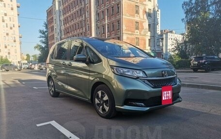 Honda Freed II, 2024 год, 2 200 000 рублей, 2 фотография