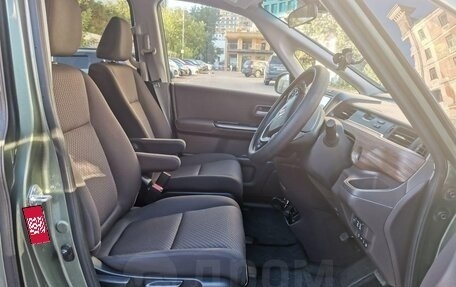 Honda Freed II, 2024 год, 2 200 000 рублей, 9 фотография