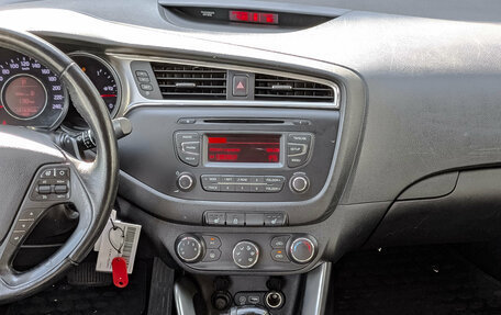 KIA cee'd III, 2015 год, 1 200 000 рублей, 16 фотография