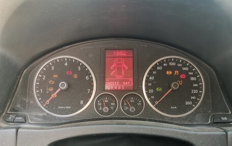Volkswagen Tiguan I, 2009 год, 700 000 рублей, 18 фотография