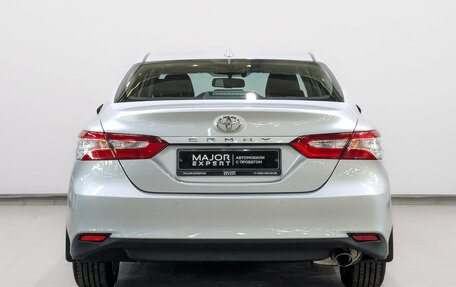 Toyota Camry, 2021 год, 3 750 000 рублей, 6 фотография