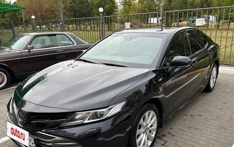 Toyota Camry, 2020 год, 2 680 000 рублей, 2 фотография
