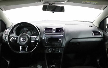Volkswagen Polo VI (EU Market), 2020 год, 1 100 000 рублей, 11 фотография