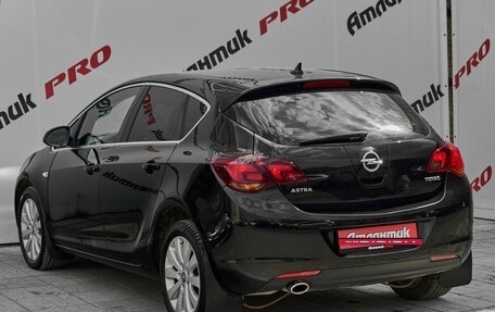 Opel Astra J, 2011 год, 650 000 рублей, 6 фотография