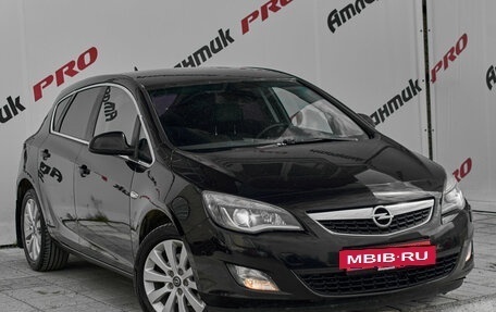 Opel Astra J, 2011 год, 650 000 рублей, 3 фотография