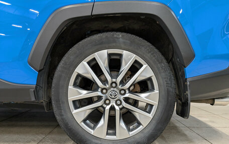 Toyota RAV4, 2020 год, 3 250 000 рублей, 12 фотография