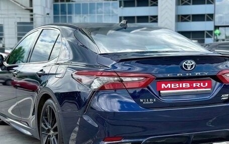 Toyota Camry, 2021 год, 1 975 000 рублей, 3 фотография