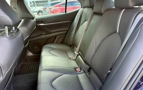 Toyota Camry, 2021 год, 1 975 000 рублей, 13 фотография
