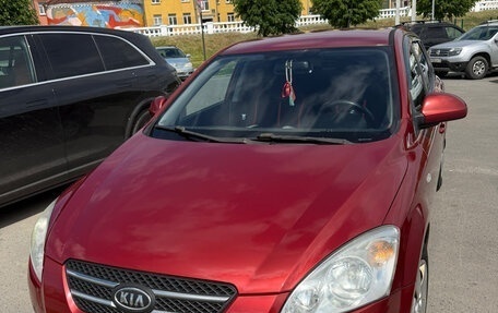 KIA cee'd I рестайлинг, 2009 год, 580 000 рублей, 1 фотография