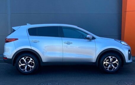 KIA Sportage IV рестайлинг, 2020 год, 2 099 000 рублей, 3 фотография