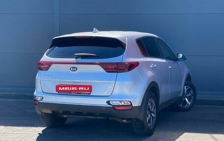 KIA Sportage IV рестайлинг, 2020 год, 2 099 000 рублей, 4 фотография