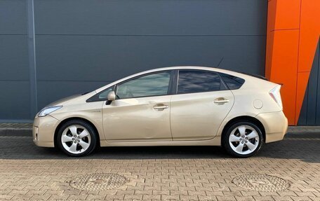 Toyota Prius, 2009 год, 699 000 рублей, 2 фотография
