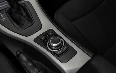 BMW 3 серия, 2011 год, 945 000 рублей, 15 фотография