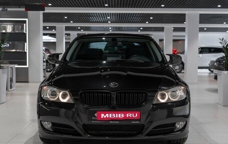 BMW 3 серия, 2011 год, 945 000 рублей, 3 фотография