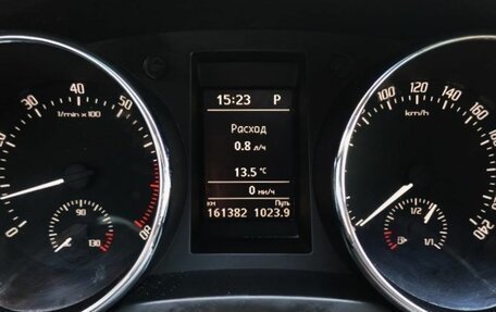 Skoda Yeti I рестайлинг, 2014 год, 1 499 000 рублей, 8 фотография