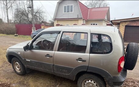 Chevrolet Niva I рестайлинг, 2012 год, 426 000 рублей, 8 фотография