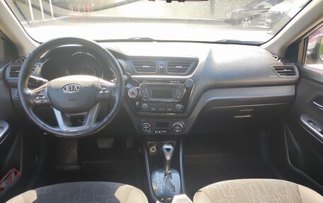 KIA Rio III рестайлинг, 2012 год, 900 000 рублей, 6 фотография