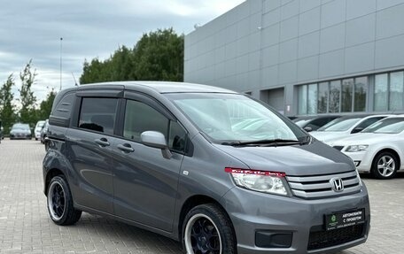 Honda Freed I, 2012 год, 930 000 рублей, 2 фотография