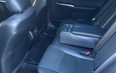 Toyota Camry, 2014 год, 2 200 000 рублей, 10 фотография