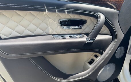 Bentley Bentayga I, 2017 год, 10 500 000 рублей, 10 фотография