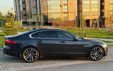Jaguar XF II, 2016 год, 2 150 000 рублей, 7 фотография