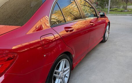 Mercedes-Benz C-Класс, 2011 год, 1 250 000 рублей, 3 фотография